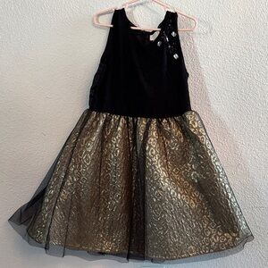 Black and Gold Sleeveless Dress size 8 girls